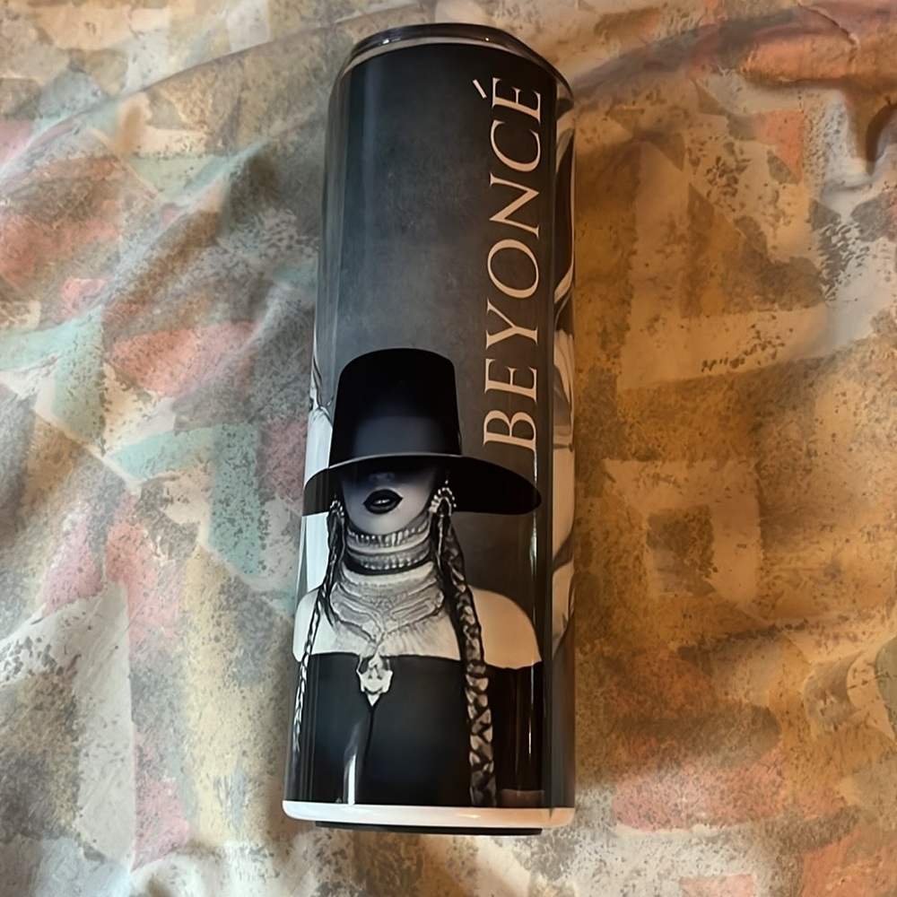 BEYONCE TUMBLER CUP 20oz